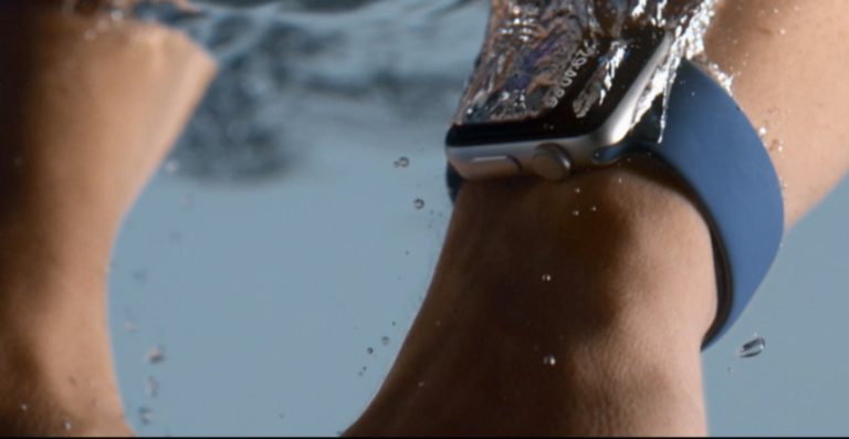 Apple Watch Series 2 Swimproof