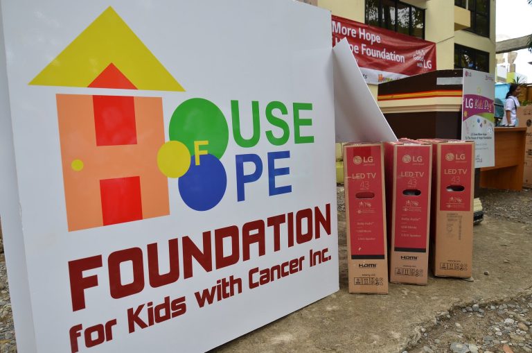 LG Kids Day at House of Hope Donation