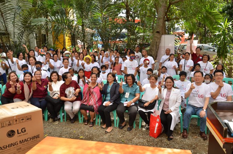 House of Hope Program Ceremonies