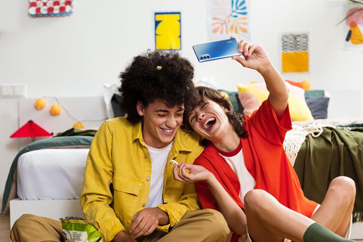 OPPO Reno4