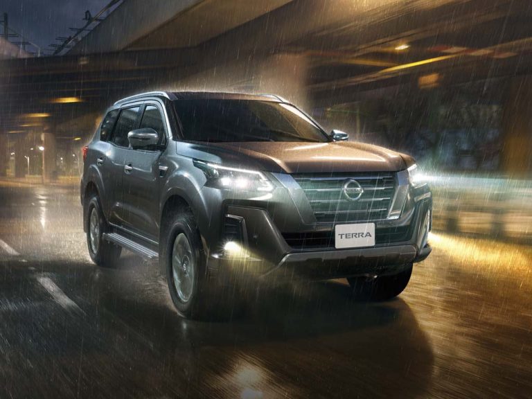Nissan Terra Exterior