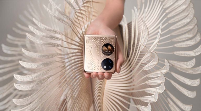 The HUAWEI P50 Pocket is Now On Sale in the Philippines