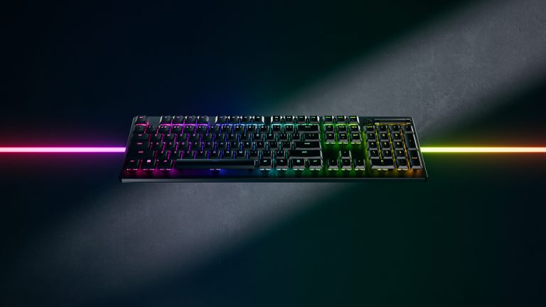 Razer Deathstalker V2 Introduced w Low-Profile Optical Switches