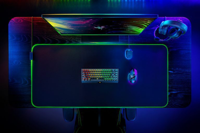 Razer Introduces Strider Chroma and Goliathus Chroma 3XL