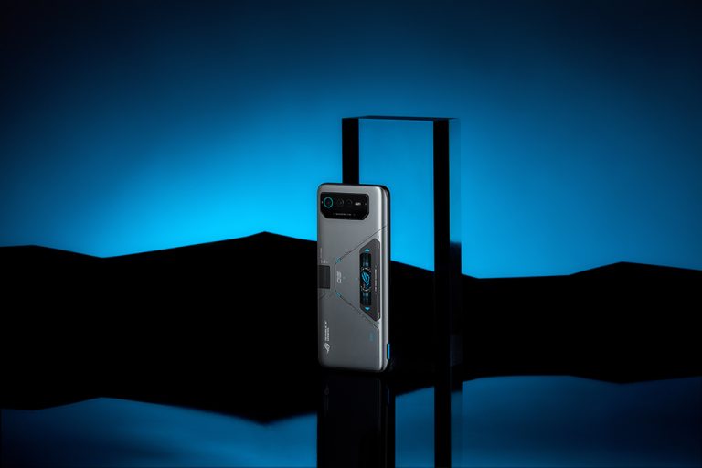 ROG Phone 6D Ultimate