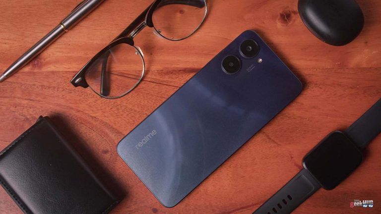 realme 10 Review – Performance over Camera Specs