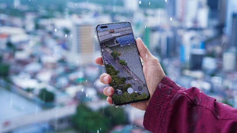 The HONOR Magic5 Pro is the Perfect Phone this Rainy Season