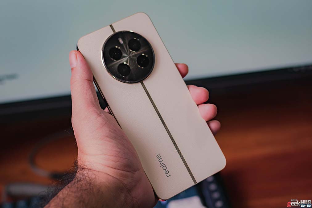 realme 12+ 5G Navigator Beige
