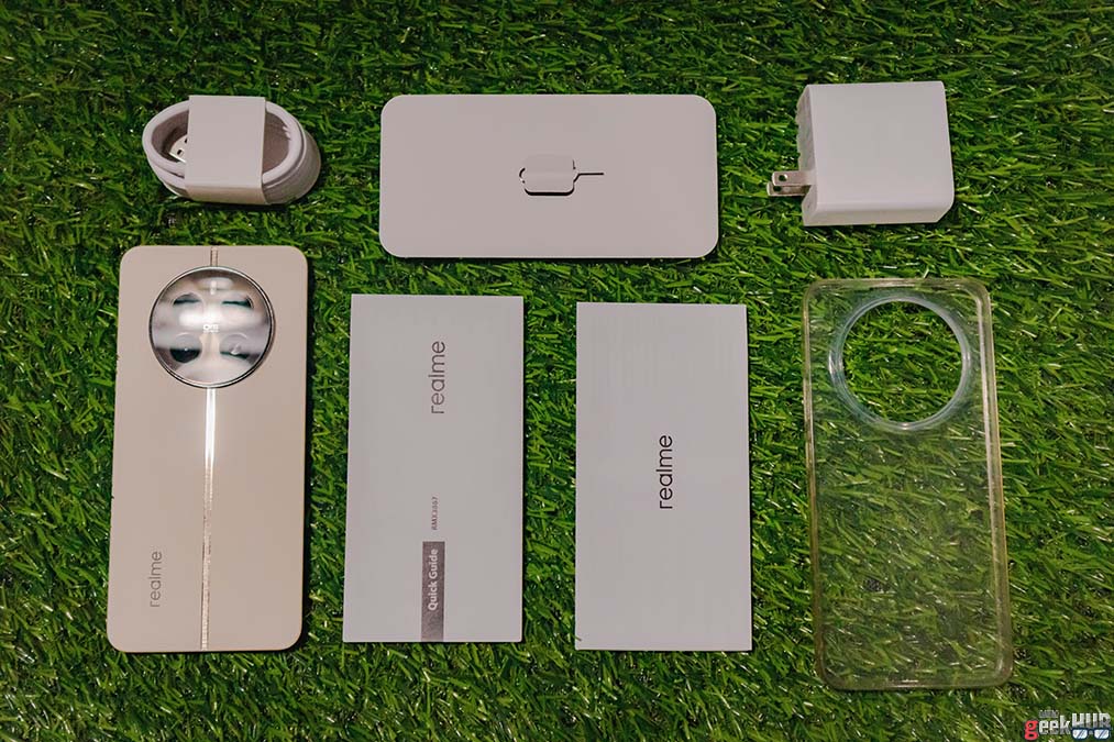 realme 12+ 5G out-of-the-box