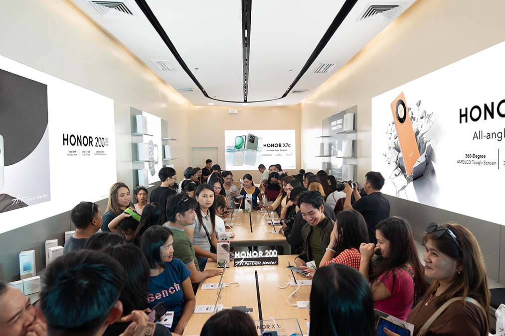 HONOR Experience Store Opens in SM City Davao