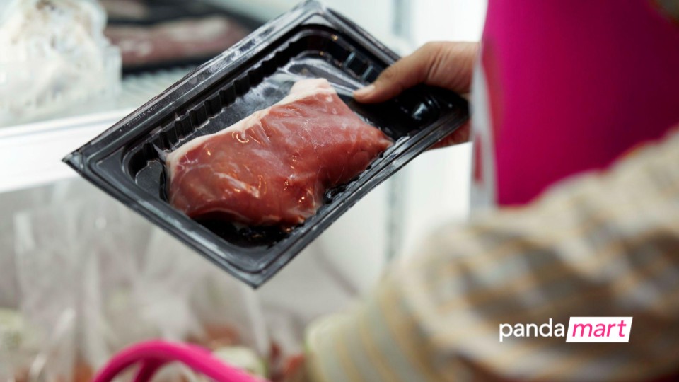 The promo applies across all categories, including fresh produce, meats, frozen goods, and etc.