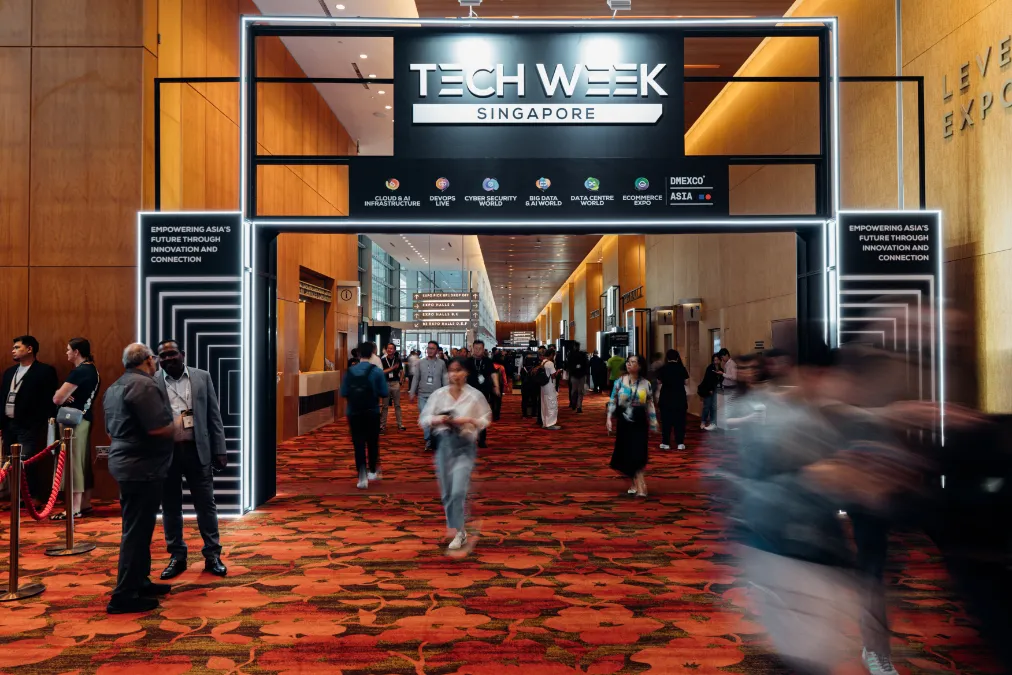 Visitors at the entrance of Tech Week Singapore 2025 (Image Credits - Tech Week Singapore)