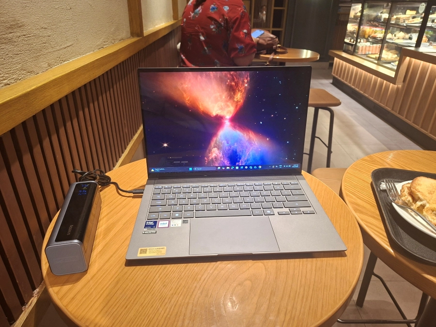 Work All Day, Anywhere – ASUS Zenbook S14 Review